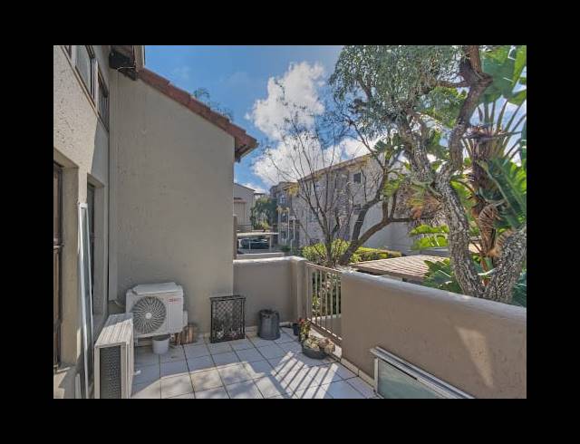 3 BEDROOM APARTMENT FOR SALE IN MORNINGSIDE